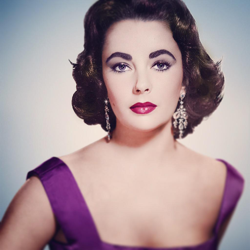 Happy birthday Elizabeth Taylor. I finally forgive you for not leaving me any of your jewellery in your will. 