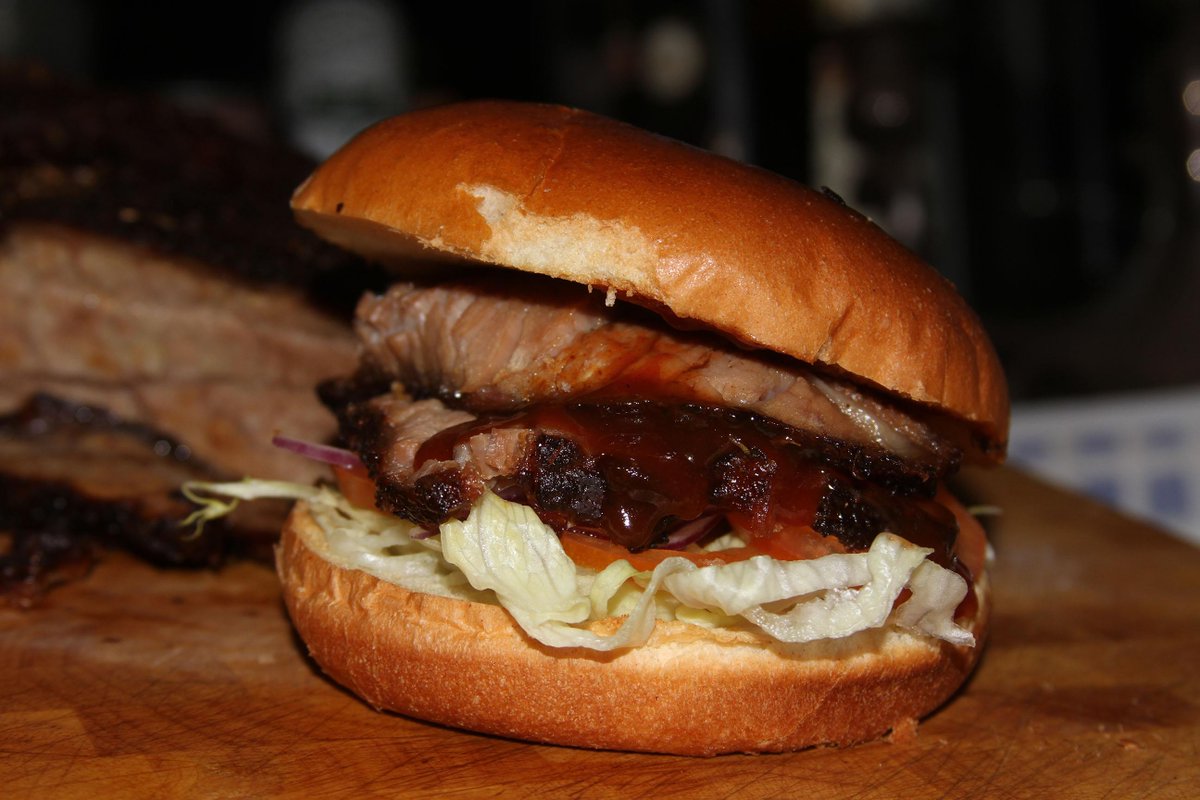 fieldelicious's tweet photo. Had a good week of smoking some beef and pulled pork.
12hr smoked pulled pork, smoked cheese
12hr smoked brisket http://t.co/I2FgS6lT9r