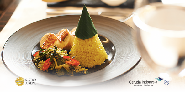 IndonesiaGaruda's tweet photo. You can savor different kinds of cuisine while flying with us. We recommend Yellow Rice. Have you tried it before? http://t.co/9VF8FPs4Qe