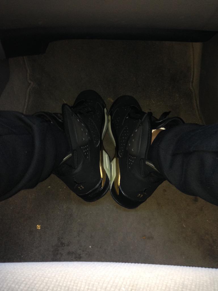Teemedia_'s tweet photo. Heat ๐ฅ๐ฅ๐ฅ RTโ@eLi_Nudie: All black type of day #Dmp6 http://t.co/pSjU1hN83Kโ