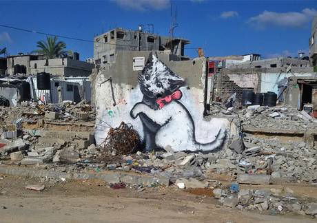 Banksy creates street art in Gaza criticising 'world's largest open-air prison' ind.pn/1Fxna3K