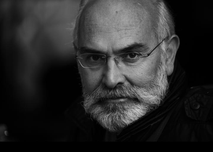 Yavuz Çetin ile Şiir Dinletisi programımız yarın akşam 20.00'da Ali Emiri Nikâh Salonu'nda