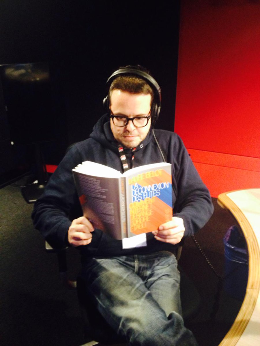 Rencontre stimulante autour de la #deconnexiondeselites avec <a href="/ndemorand/">Nicolas Demorand</a> #UnJourDansLeMonde <a href="/franceinter/">France Inter</a>