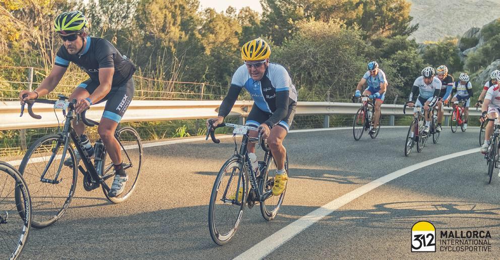 Kitbu_es's tweet photo. ¿Conoces la @Mallorca312? Llévate gratis dos entradas... Descubre como: http://t.co/aKGy7L8Cwc #kitbu312 #ciclismo http://t.co/0ZZwKzbyI9