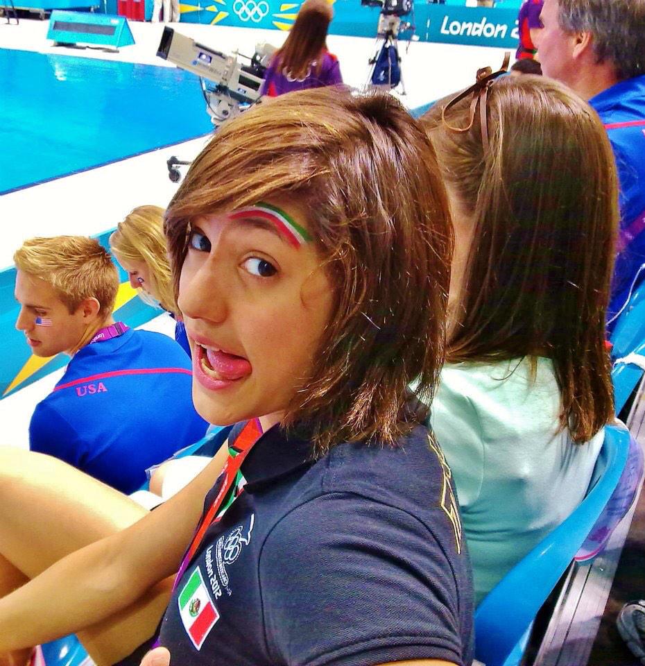 sisiwiwowkkw's tweet photo. Recuerdo de los #JuegosOlímpicos de #Londres2012, ahora el objetivo es @Rio2016 #Charoladas 😎😏🏆💙🇮🇹 http://t.co/fXyhIIDaOB