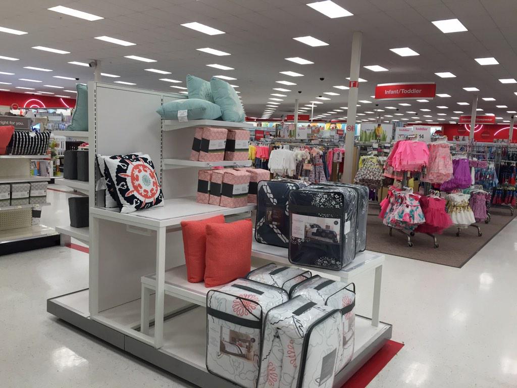 veramay11's tweet photo. Home innovation in full swing at 2322! @apjeff15 @rickd0055 http://t.co/HHxqwrM4r7