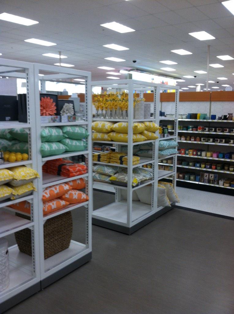 veramay11's tweet photo. Home innovation in full swing at 2322! @apjeff15 @rickd0055 http://t.co/HHxqwrM4r7
