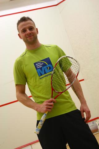 GuernseySports's tweet image. Great to catch up with @scottlegg5 earlier today ahead of his entry in the Aero Pacific @GuernseySquash Open #GDLuck