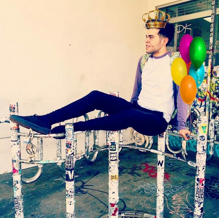 HAPPY BIRTHDAY TO U, HAPPY BIRTHDAY HAPPY BIRTHDAY TO U   I LOVE YOU  