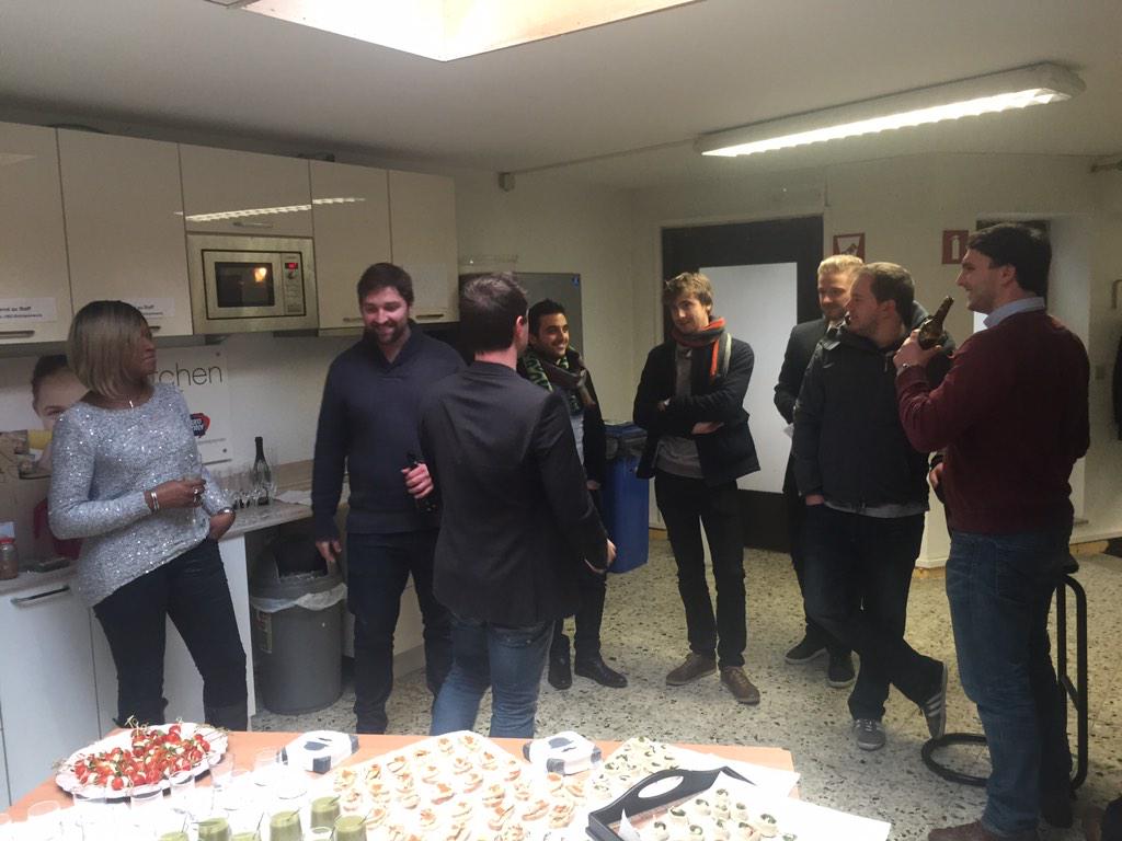 Luc Pire (@lucpire) on Twitter photo Premier afterworks au @Venturelab_be avec 25 jeunes entrepreneurs Premier afterworks au @Venturelab_be avec 25 jeunes entrepreneurs
