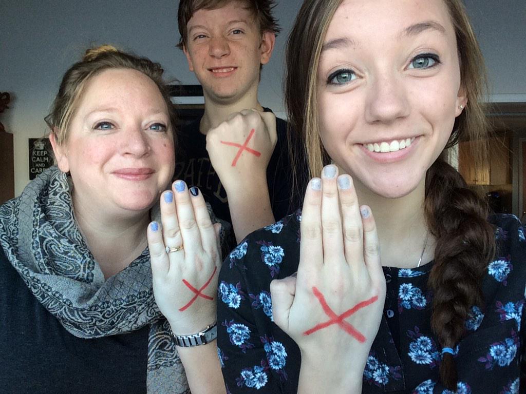 hmcilrath's tweet photo. We're in it to End It!  https://t.co/uSk8lU5HeD. #enditmovement #remedydrive #enditnow #endit http://t.co/OUCaIZiarn