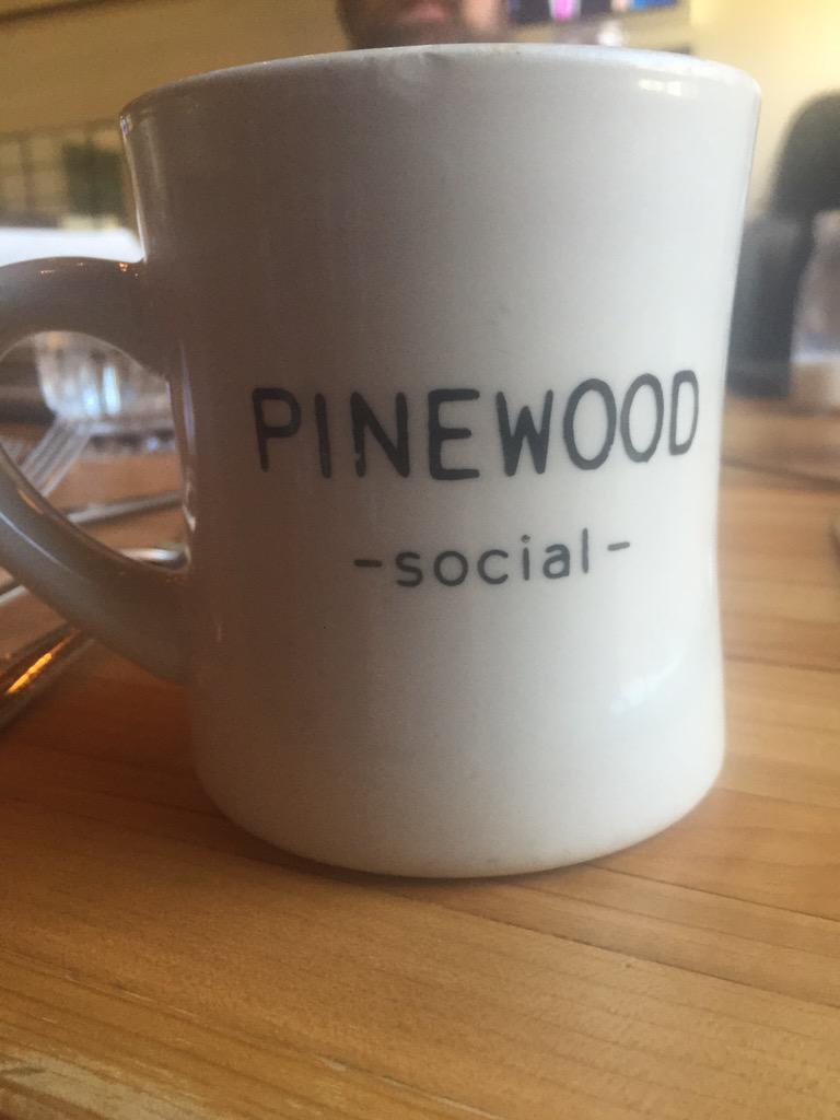 bigwheels67's tweet image. Channeling my inner hipster at my @Spotify meeting this AM