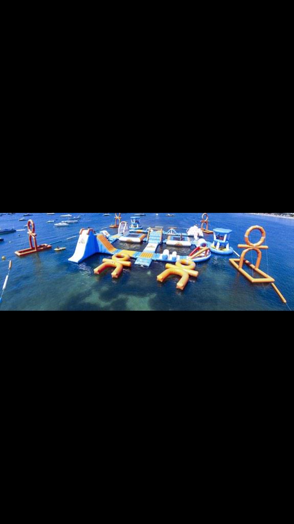 CarlyLeannex's tweet photo. Do our remember how pathetic we were on this 😂😂 @BethAddenbrookx @TammieFallows_ http://t.co/iAe0Mm85RC