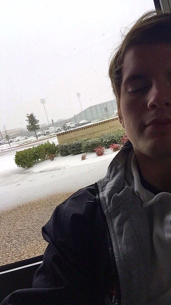 bradyt54's tweet photo. As we get snowed in at school...#unSAFEcardinal @canyon_butler http://t.co/y5js5kyWDL