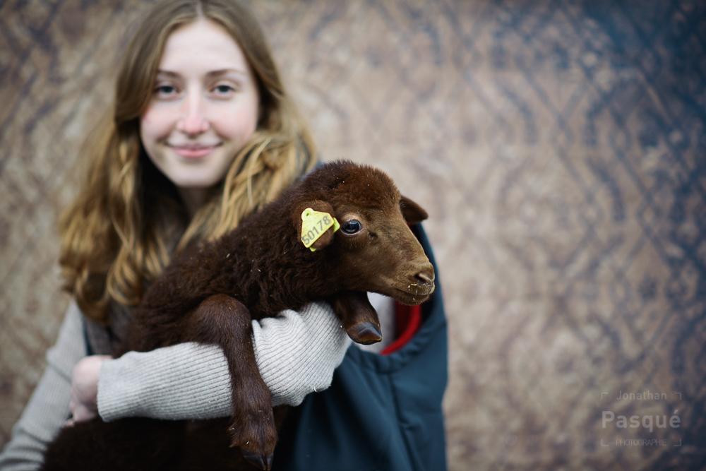 24 portraits de binômes #SIA2015 qui mettent en lumière la passion de l'Homme pour l'Animal...
france3-regions.francetvinfo.fr/paris-ile-de-f…