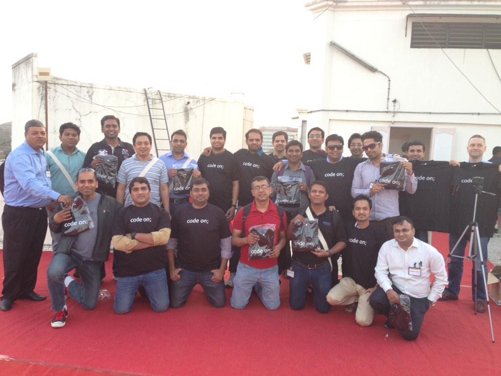 arungupta's tweet photo. .@openshift shirts were quite a hit at #IndicThreads, many thx to @HarshadOak @sangeetaoak for another awesome show! http://t.co/jNvAAH4gjM