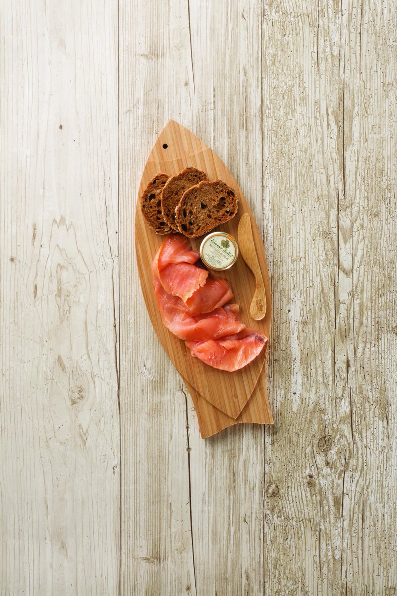 ClimateStore's tweet image. Proceeds support the not-for-profit Seafood Watch program at the Monterey Aquarium bit.ly/1MYmlGy