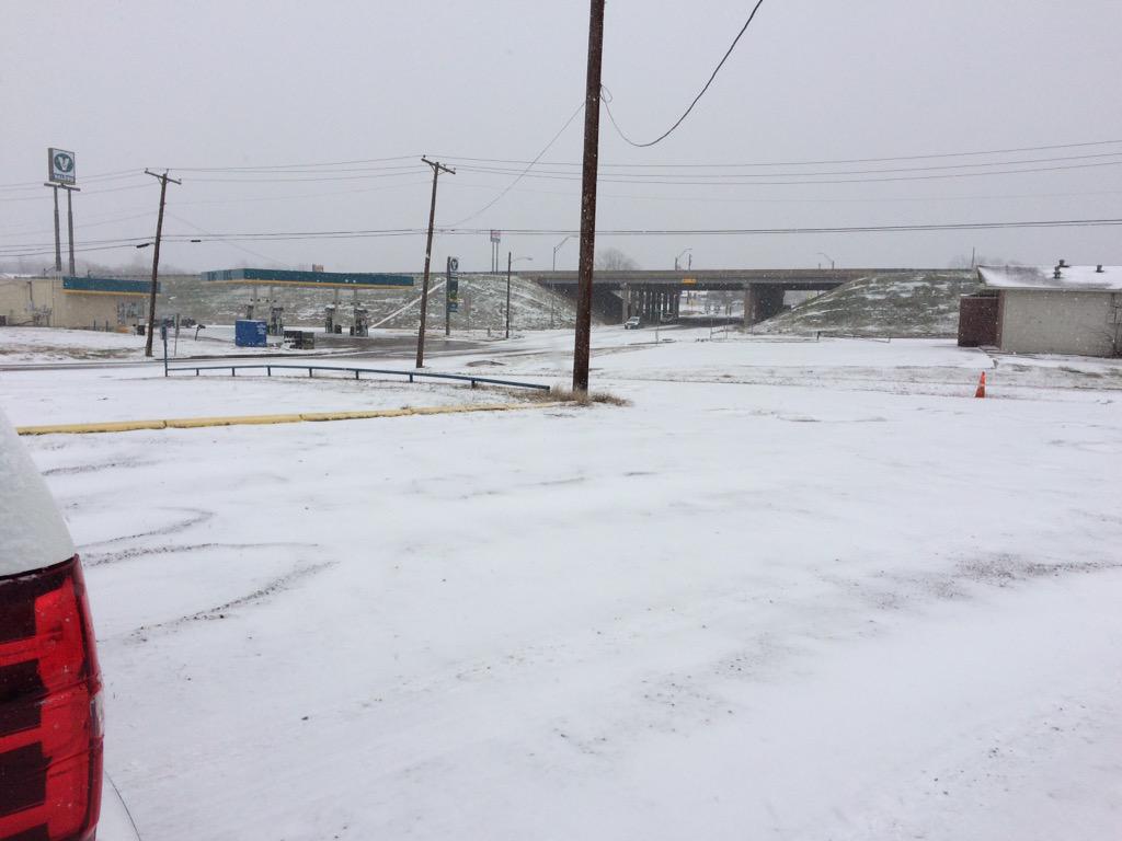 HowePolice's tweet image. Howe, TX - getting ready for trouble. Be safe!!!