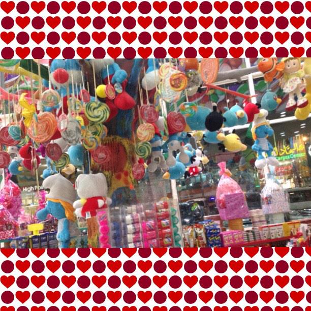 RANABED's tweet photo. #CandyRush #colors #cookies # http://t.co/8FH7WZvI4d