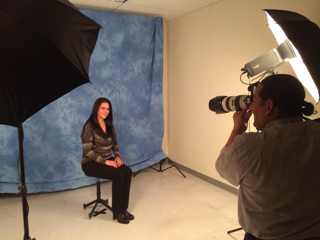 el-paso-isd-on-twitter-teacher-of-the-year-portraits-are-underway
