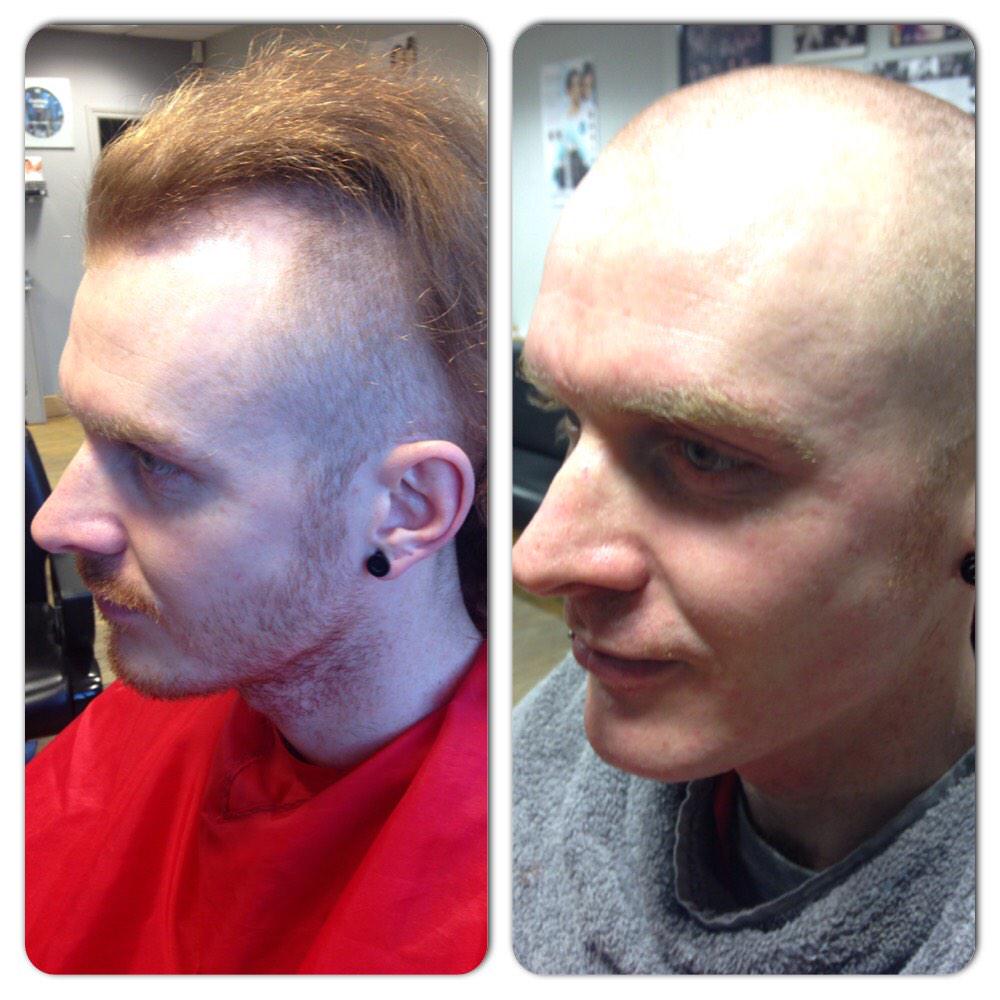 ClubCutting's tweet photo. A few old school cut throat shave's we've been introducing into the shop for 2015 #excitingtimes http://t.co/xKiUqK5jE5