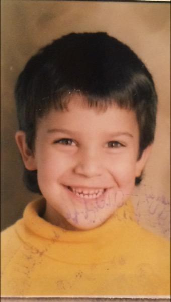 alexgonzalezact's tweet photo. Acabo de encontrar mi libro de escolaridad...
#Childhood http://t.co/8UKWFt4XbO