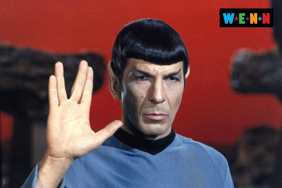 TheSun's tweet photo. Leonard Nimoy, known for playing Spock, had died 83: http://t.co/EUUmv0CIkG http://t.co/L5r9MlX2yO