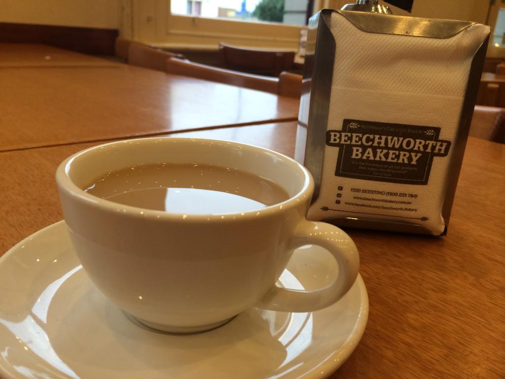 FirstDraftMelb's tweet image. #dejavu! #BottomlessCoffee at @BeechworthBaker #Ballarat on our way to #ADLfringe #butterflyeffect