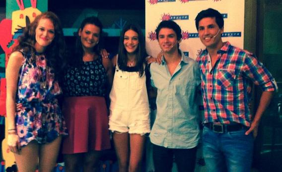 fansenfwtv's tweet photo. ¡Reviví lo mejor del show en @Abasto_Shopping con @Domenech_Caro y @joakota8 en http://t.co/m944Zp7dmx! #BonusFans http://t.co/rKsQka8Fbo