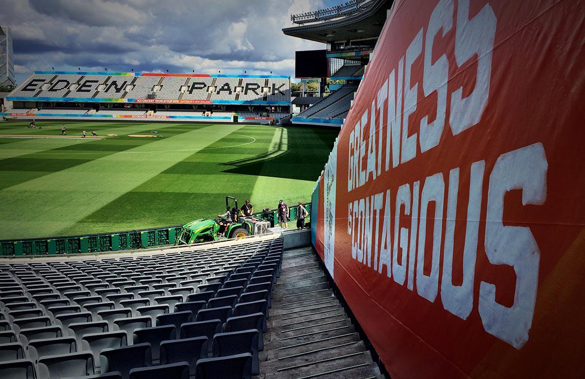 The scene right now as we brace ourselves for one of the most anticipated #NZvAUS clashes in decades #cwc15