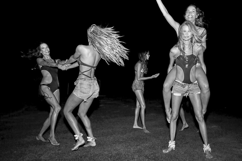 VictoriasSecret's tweet photo. No shirt, no shoes, no worries! This is how the Angels get down. #VSSwimSpecial http://t.co/ducQuqqhw1 http://t.co/N9T5lYul4A