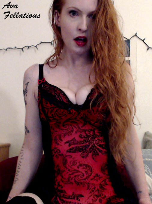 Cum celebrate friday w/ yr favorite #redhead! @oberon_bone @Firecrackers_  @HornyDutchy @GreatAssBigTits<a href="/tag/redhead"class="tags">#redhead</a>