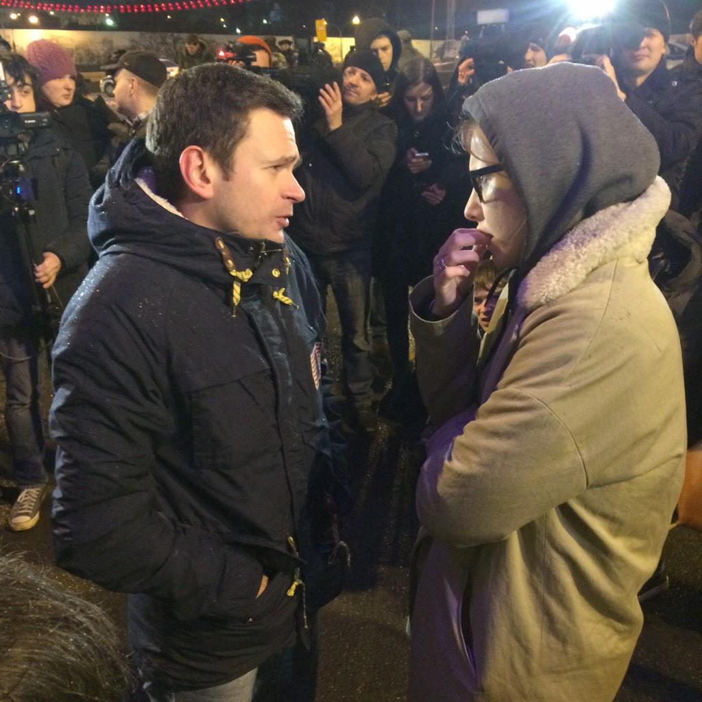 B-4oACiUcAAA01J.jpg:large