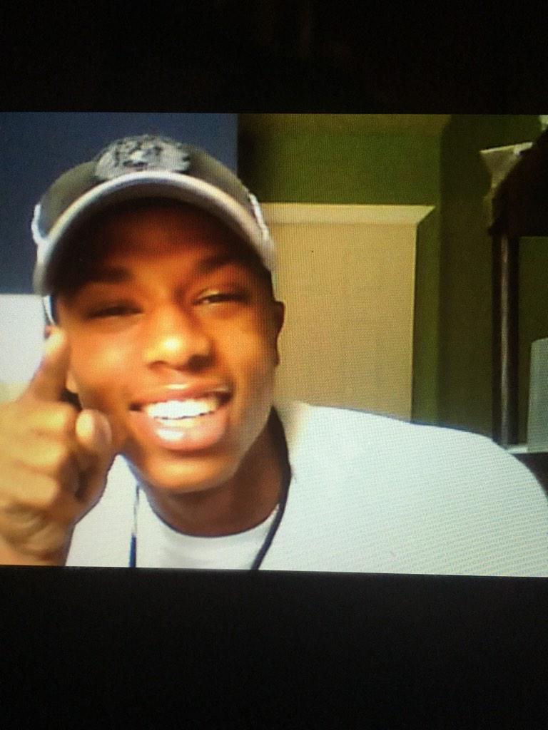 Fine_asWine's tweet photo. That smile @EyadYusuf 😍😍😍😍 #longlivepee http://t.co/8twTFriWp5