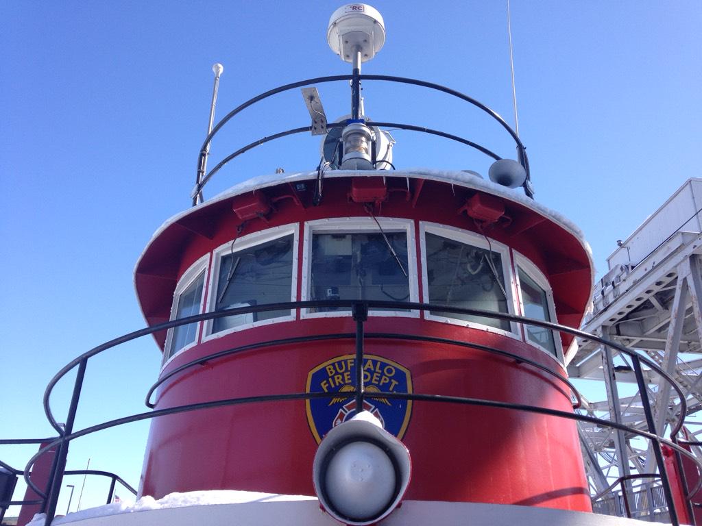 natebenson's tweet image. I spent the day on the Edward M. Cotter #IceCutter in the #Buffalo River. Coming up at 6pm on @wgrz.