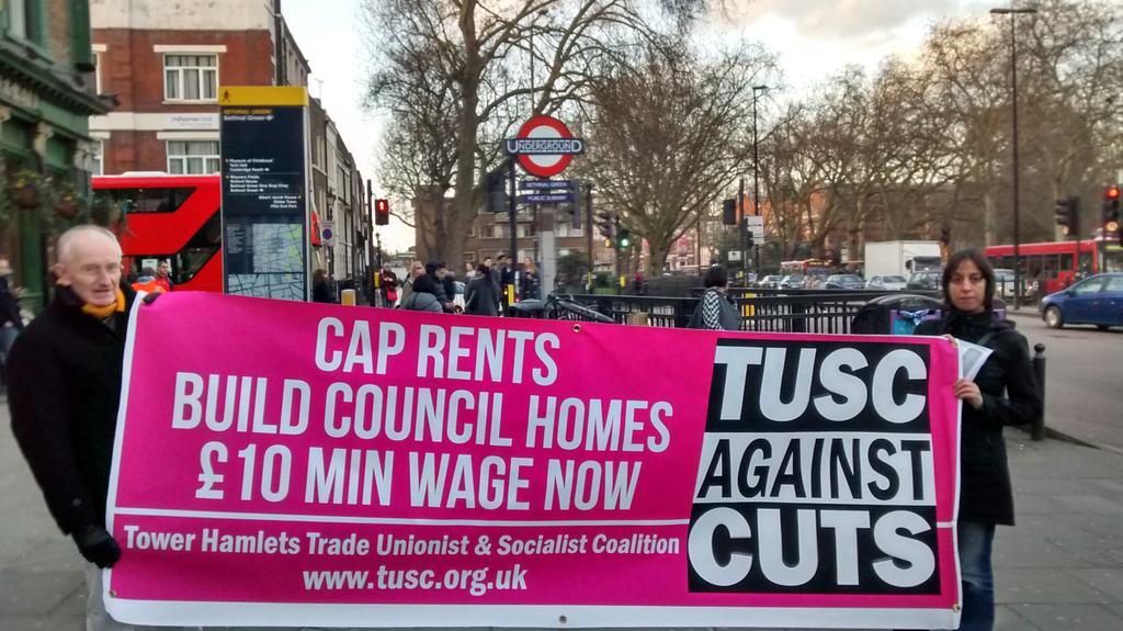 towerhamletTUSC's tweet photo. First outing 4 new #TowerHamlets @TUSCoalition banner, join us for 2nd outing Sat 28 Feb at Chrisp St market 12-2pm http://t.co/w66L2C0z1r
