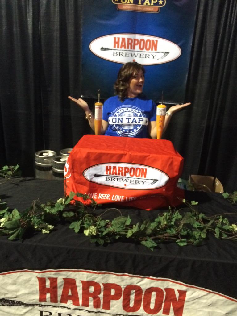 Harpoon_ME's tweet photo. Pouring some of the finest beers at #bangorontap #HarpoonIPA #TheLongThaw #LeviathanIPA http://t.co/4CwGaQaAcx