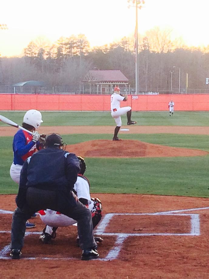 RRobbyhood11's tweet photo. @Jonathangettys3 on the mound for @bigred_baseball tonight against Jefferson. #stronglefty http://t.co/pb5tkih0ot