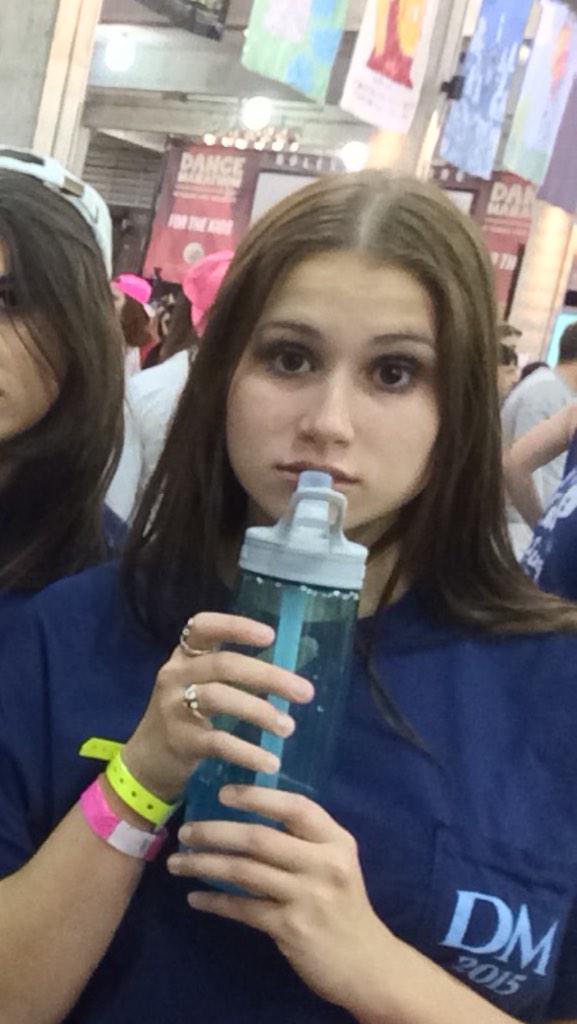 jilliancwl's tweet photo. Over 15 hours to go still look alive @emgibson11 #FSUdancemarathon http://t.co/LkMerS3nZQ
