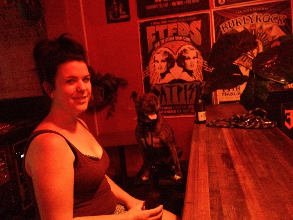 Hanging at the bar with a couple of booze hounds. #ivysdayout