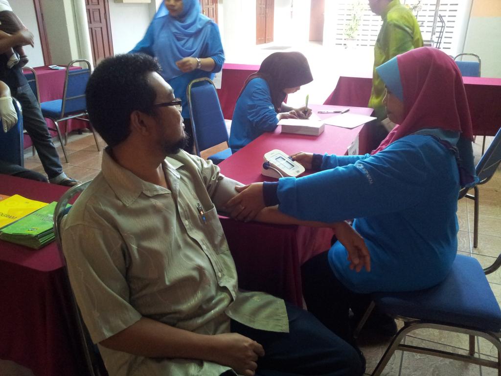 LPPKN_Perak's tweet photo. Prog.Mobile CTC di Hotel Seri M'sia pd 28/2/2015 @norlasiah1958 @lppknukk @lppkn_brm @lppkn_pkorp @lppkn http://t.co/zwnHmmmiHp