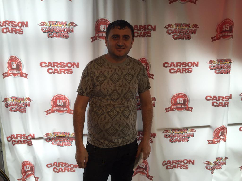 1800Project's tweet image. Levon jumped a plane from Minnesota to do business with Carson Cars! He will be driving back home with this 05 GMC