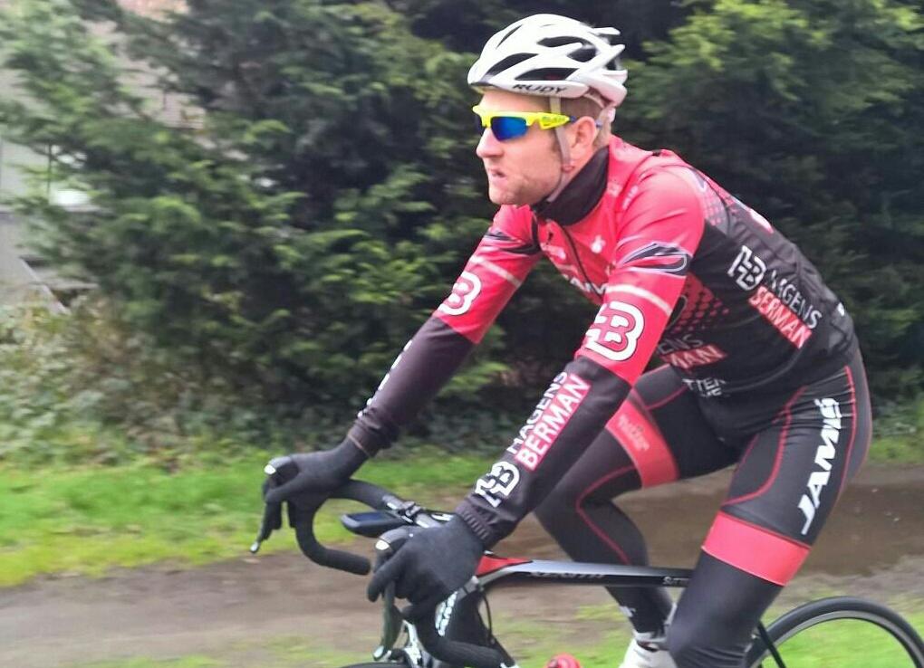 iancrane's tweet image. It's been an incredibly long &amp;amp; difficult 6 months, but I'm so so happy to be cleared to ride outdoors again!!!!!!!!