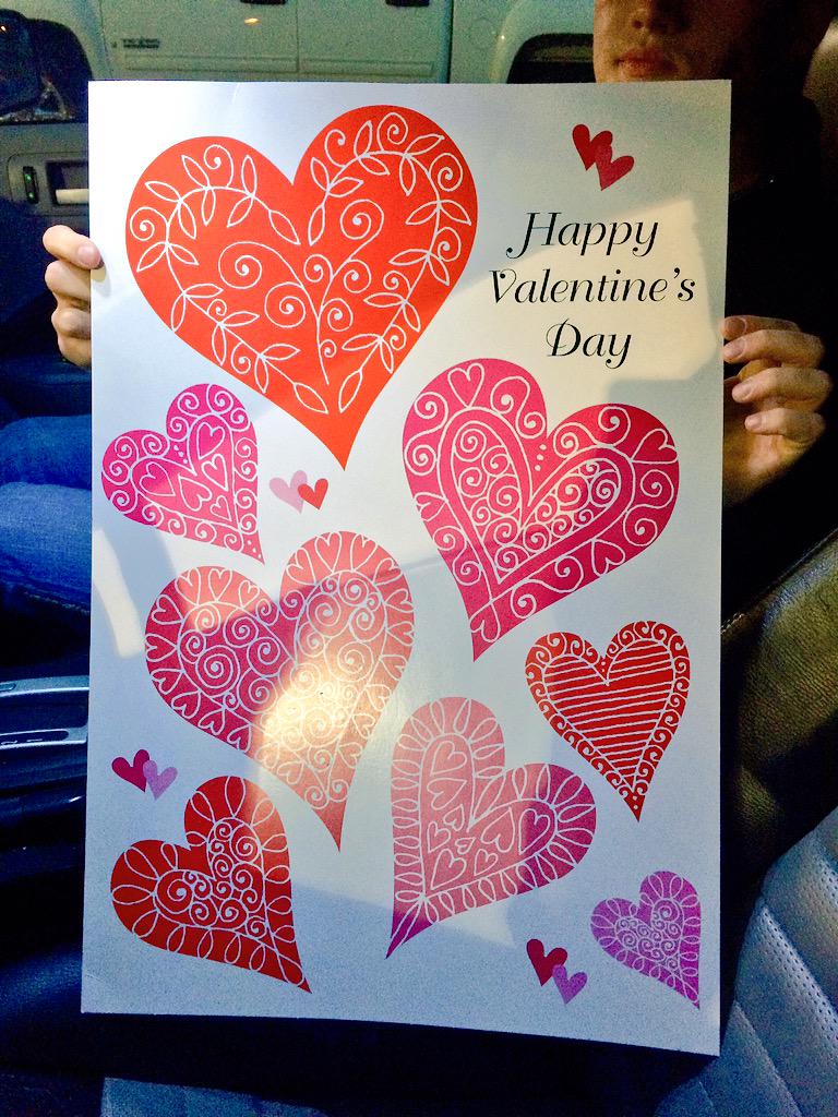 CodyFregia's tweet photo. how to tell your coach you love him.😘 #CoachBeck http://t.co/lpICGyCQWL