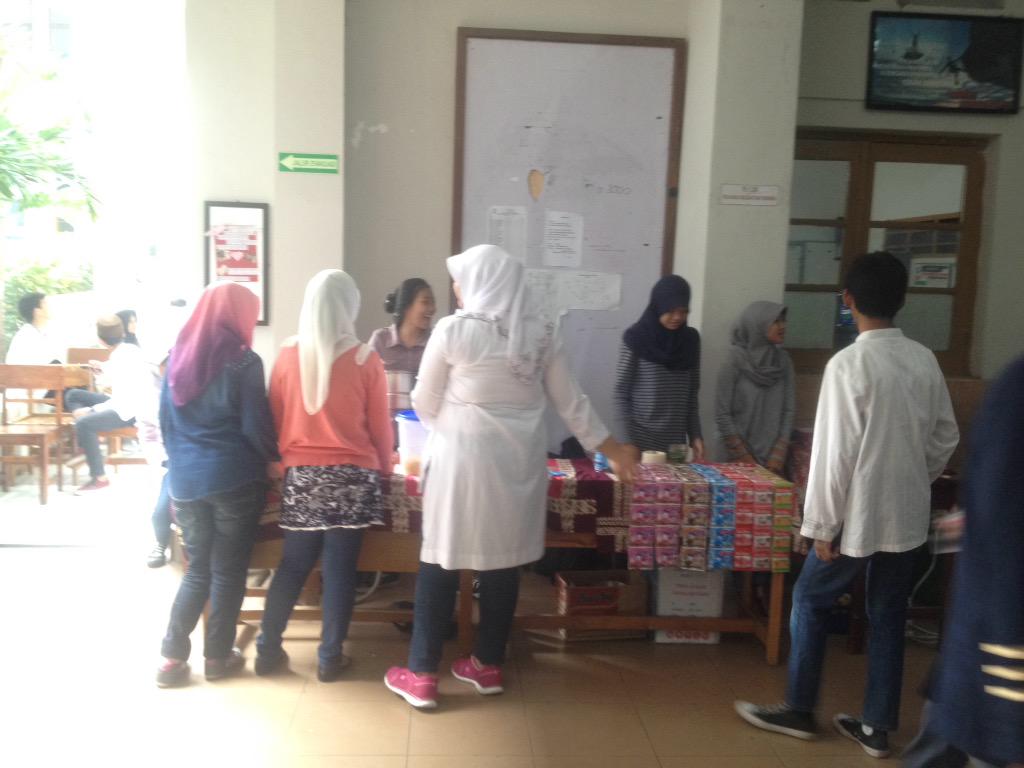 stand KWU di Fesbar3 nih! #FESBAR3