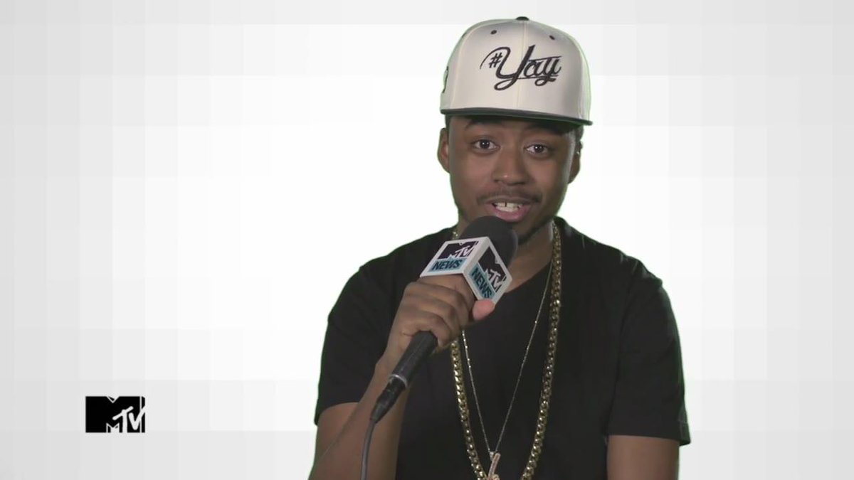 OnSMASH's tweet image. For those who didn't know, here's the producer of Kanye West's #ALLDAY @velousmusic onsma.sh/k9mau