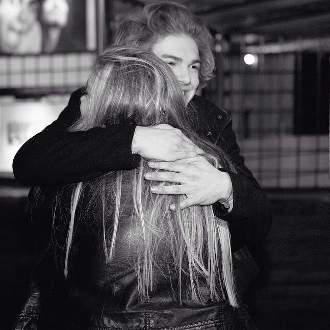 ChasingMnightPt's tweet image. “@ChasingMnightFR: “@eleanormaex: @DanFerrariLane how cute is this😩🙊💜 http://t.co/DIgAxAwmEz” goals af 😞 - cath