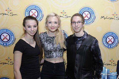 ro5859's tweet image. Emily Kinney Walking Dead Mohegan Sun 2/26/15