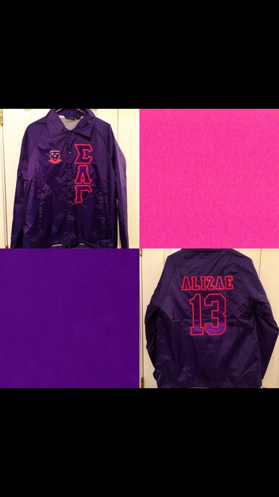 McCoyMccoy78's tweet photo. It's so pretty😍 thanks to my Beta Dad for this amazing present ! #betadad #linejacket #SLG http://t.co/L6525Jt6oh