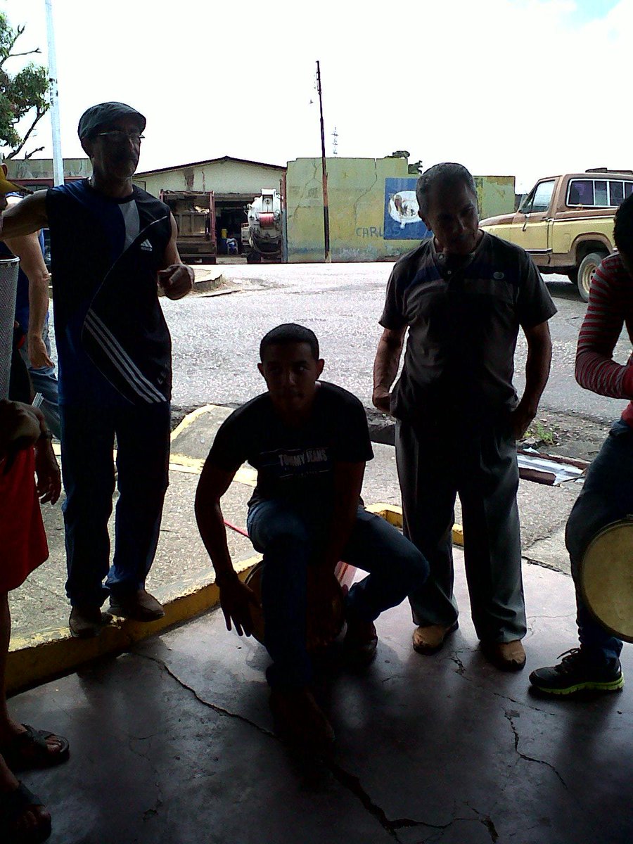 Sector la Sabada Caripito estado monagas percusión #ElSistemaCumple40 #concierto531 <a href="/SistCto/">Sistema Caripito</a>